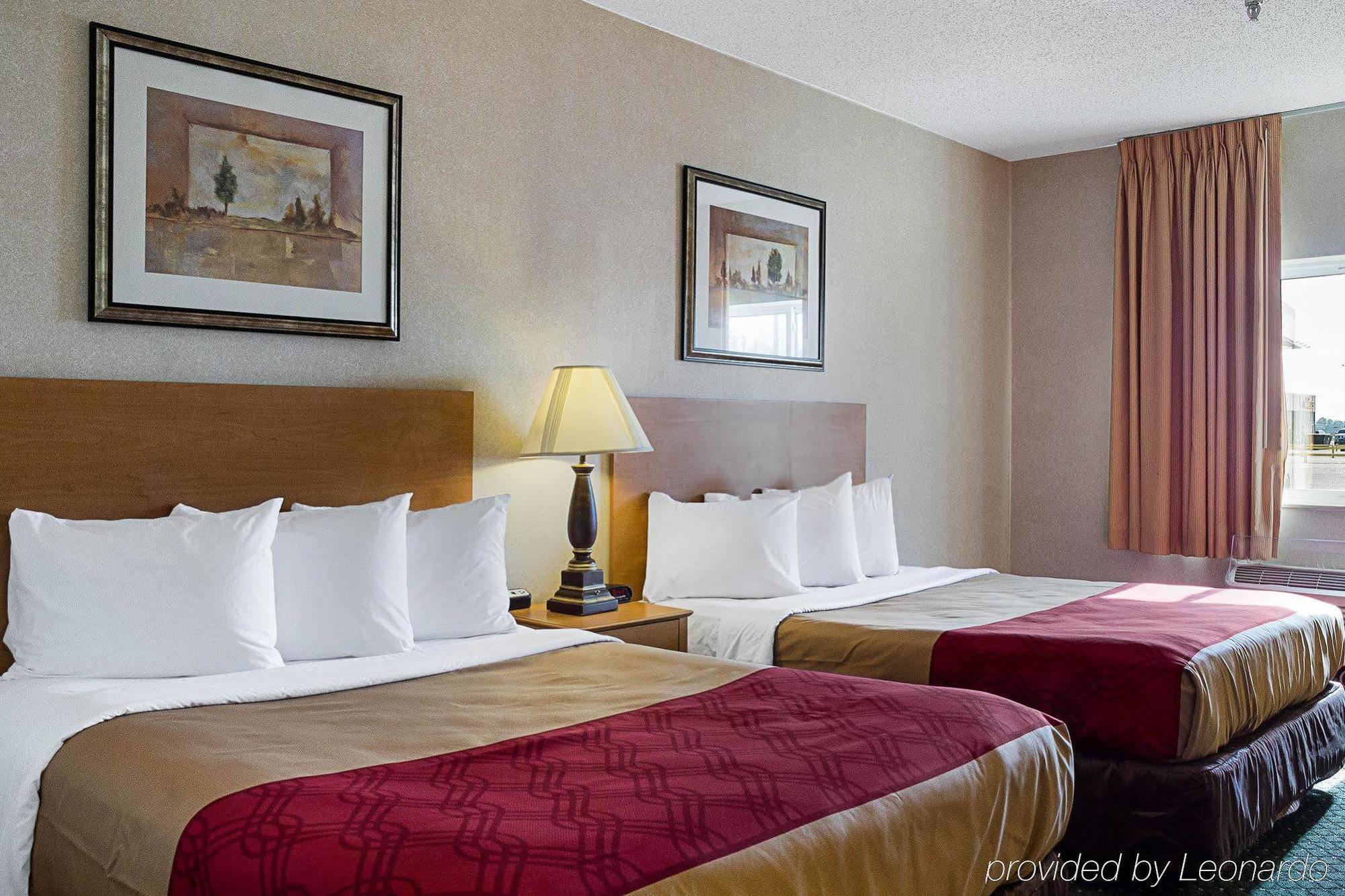 Econo Lodge Fargo Exterior foto